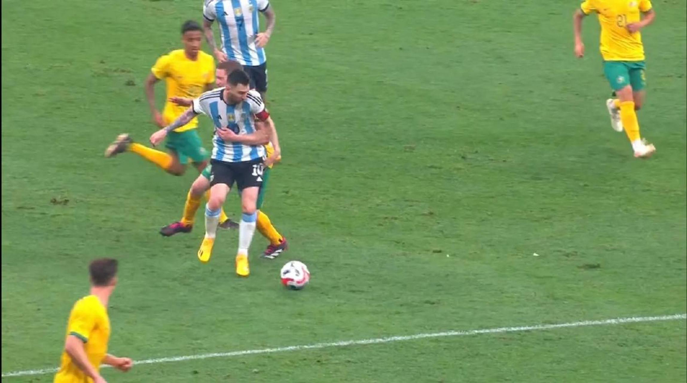 博鱼官网-势不可挡!巴塞罗那梅西接连破门力克对手(梅西2021巴塞罗那) 第1张 博鱼官网-势不可挡!巴塞罗那梅西接连破门力克对手(梅西2021巴塞罗那) 第1张